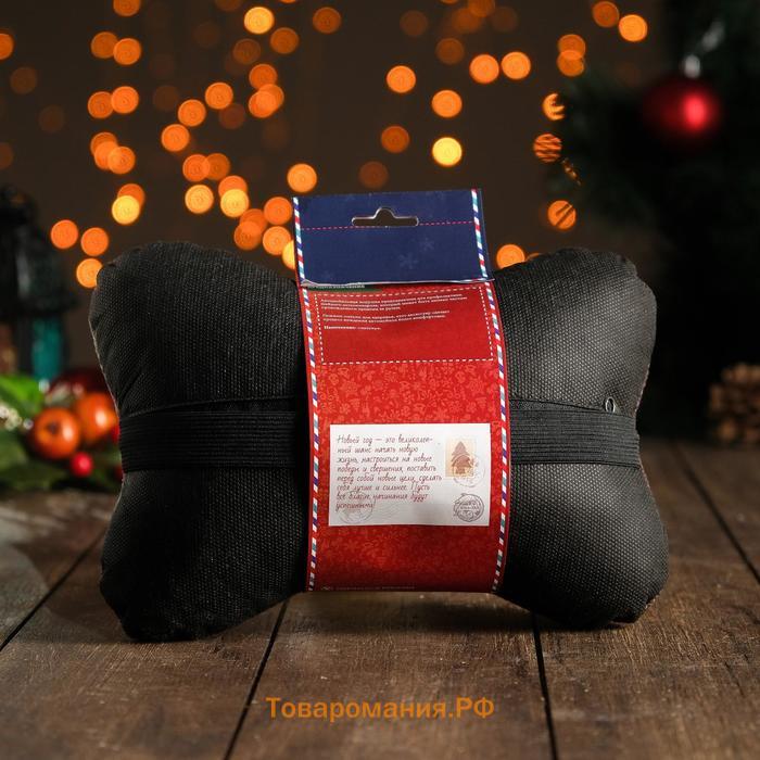Подушка автомобильная подарочная, косточка, на подголовник, "Новый год", лен, коричневый, 18х26 см